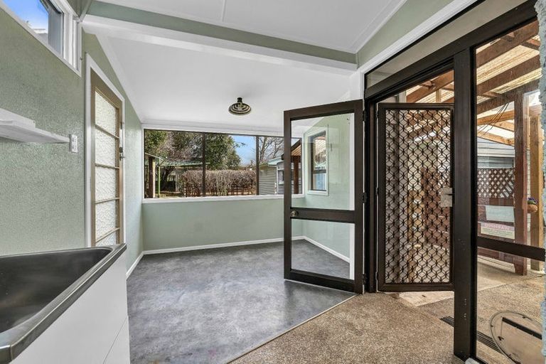 Photo of property in 9 Portia Street, Stratford, 4332