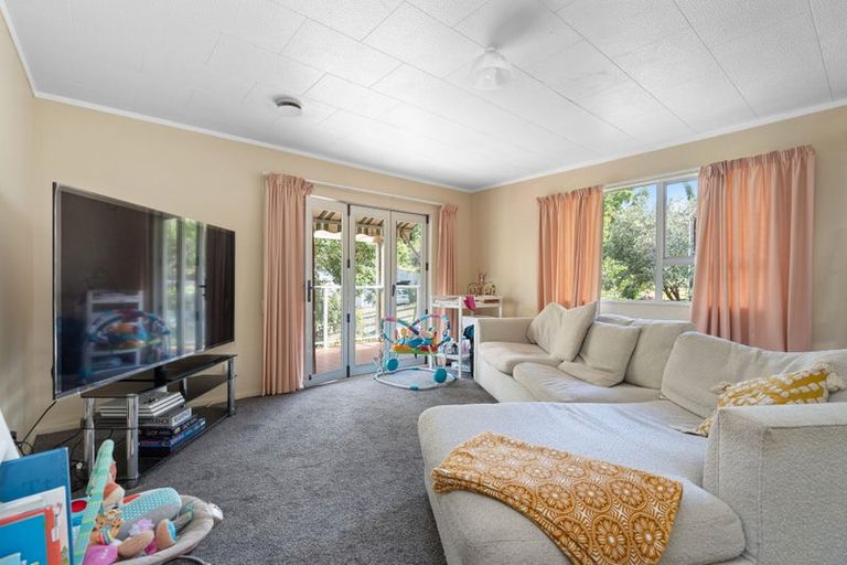 Photo of property in 8b Glover Place, Onerahi, Whangarei, 0110