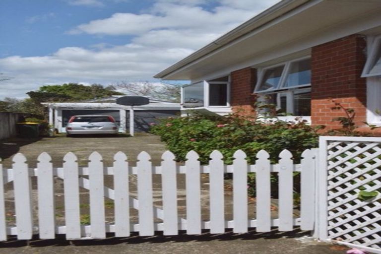 Photo of property in 25 Motatau Road, Papatoetoe, Auckland, 2025