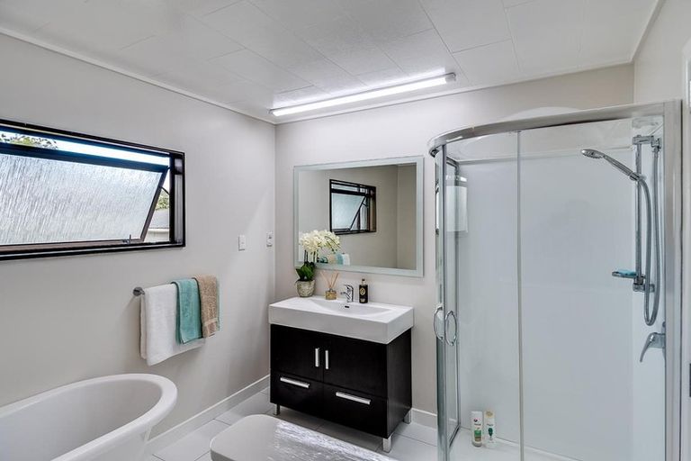 Photo of property in 97 The Esplanade, Westshore, Napier, 4110