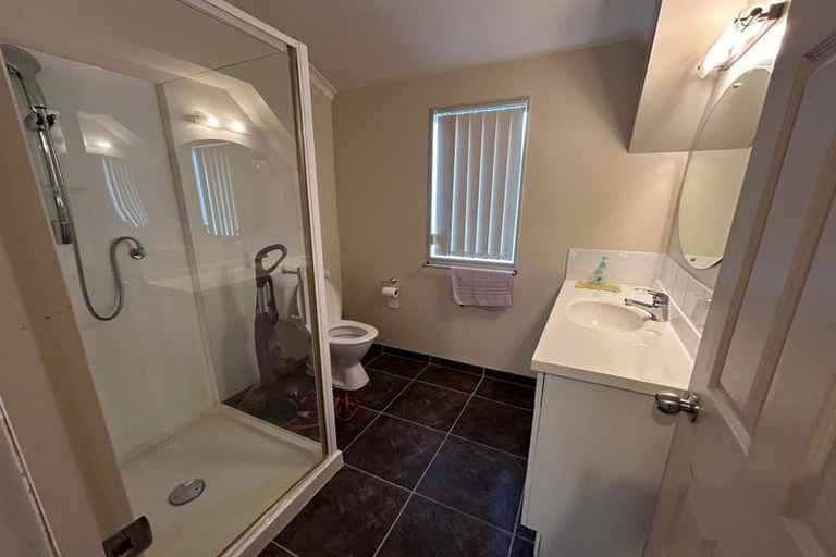 Photo of property in 2/168 Rangitoto Road, Papatoetoe, Auckland, 2025