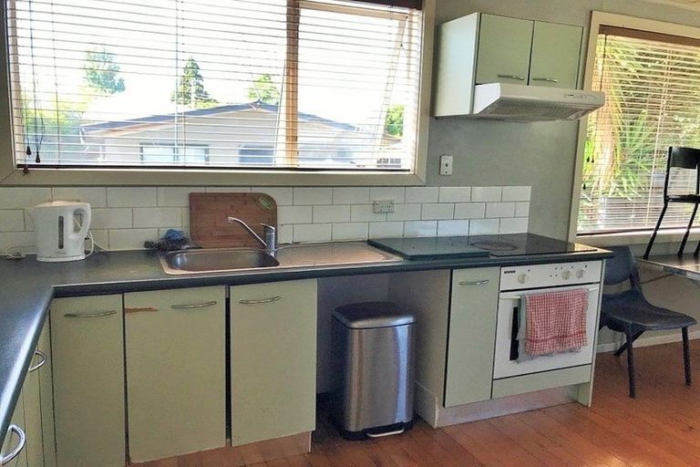 Photo of property in 3 Bernard Street, Papatoetoe, Auckland, 2025