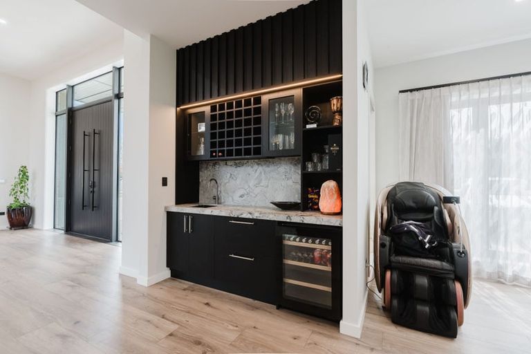 Photo of property in 275 Racecourse Road, Cambridge, 3493