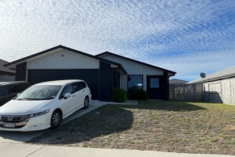 Photo of property in 8 Wahaika Way, Papamoa Beach, Papamoa, 3118
