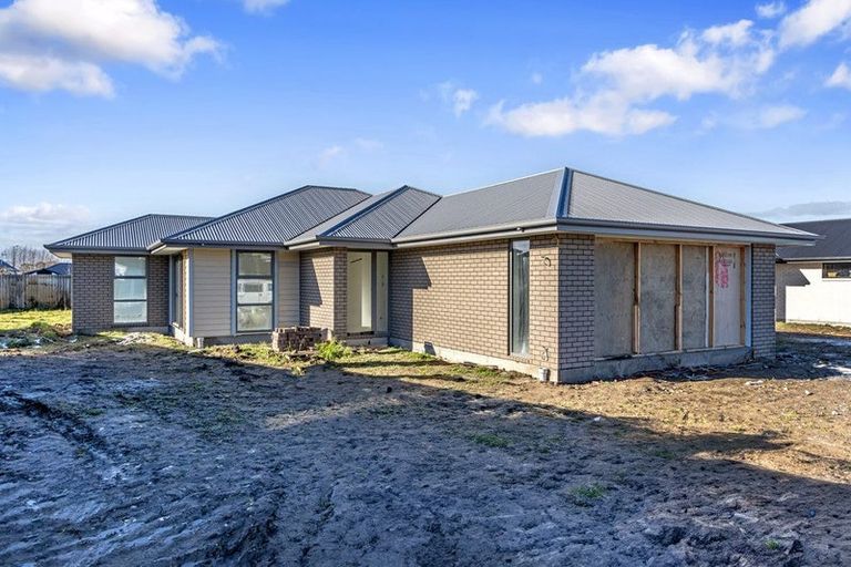 Photo of property in 15 Cleaver Street, Woodend, 7610