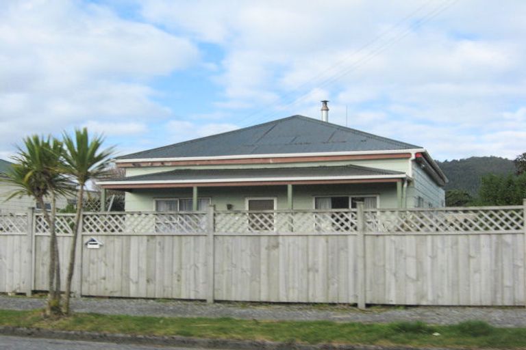 Photo of property in 101 Blake Street, Blaketown, Greymouth, 7805
