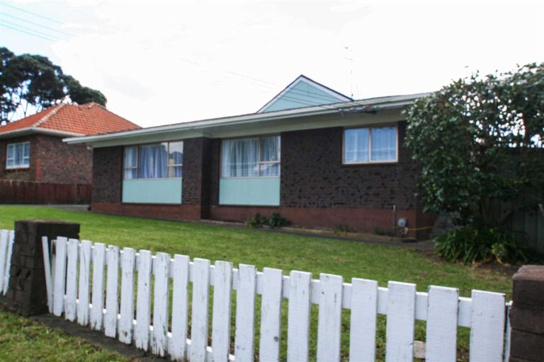 Photo of property in 1/44 Wallace Road, Papatoetoe, Auckland, 2025