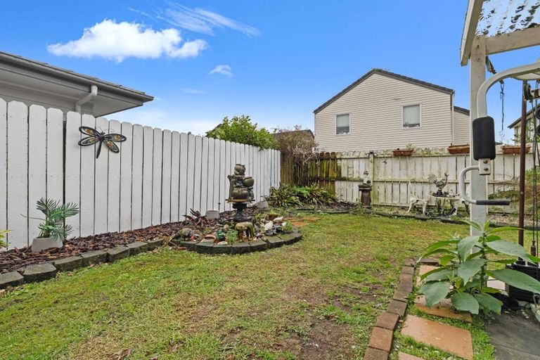 Photo of property in 13 Ritchie Crescent, Takanini, 2112