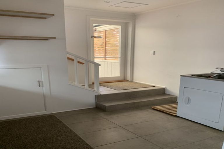 Photo of property in 30a Te Atatu Road, Te Atatu South, Auckland, 0610