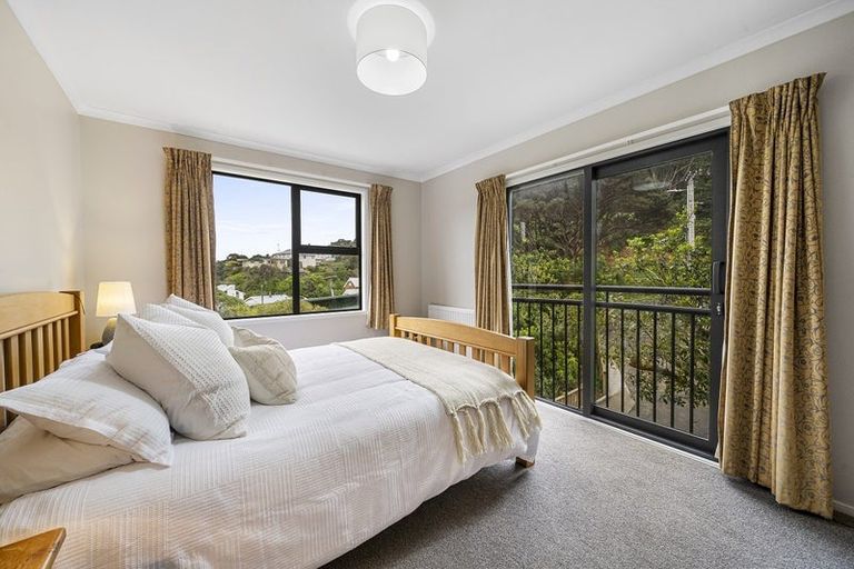 Photo of property in 25 Moffitt Street, Vogeltown, Wellington, 6021