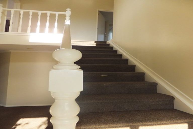 Photo of property in 1/21 Westview Court, Somerville, Auckland, 2014