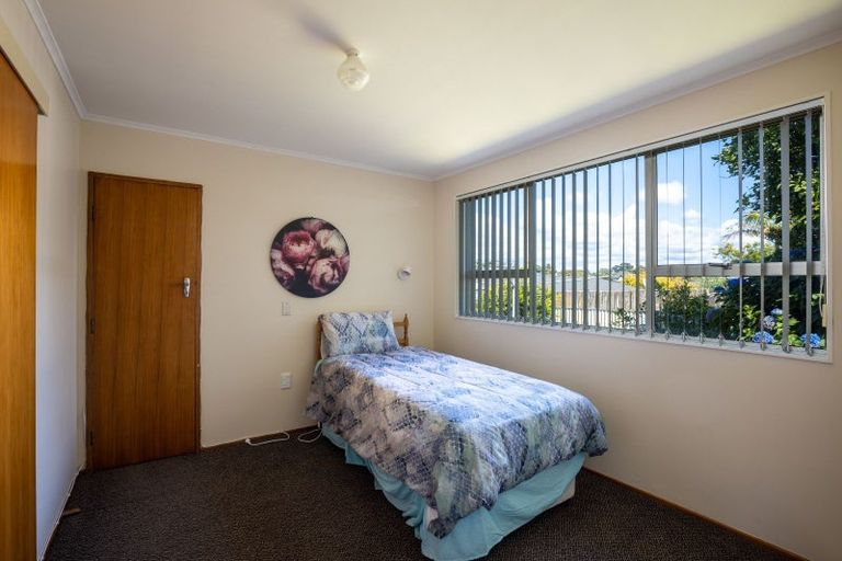 Photo of property in 4/50 Paynters Avenue, Strandon, New Plymouth, 4312