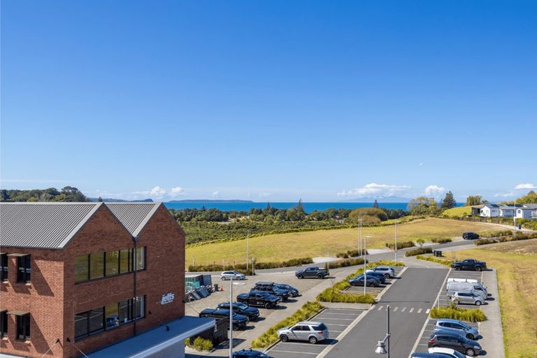 Photo of property in 301/84c Te Oneroa Way, Long Bay, Auckland, 0630