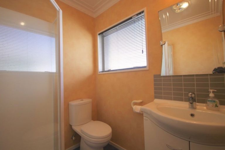 Photo of property in 17 Centreway, Pauanui, Hikuai, 3579