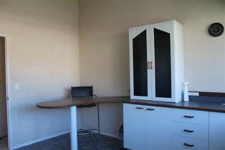 Photo of property in 7 Spears Place, Botany Downs, Auckland, 2010