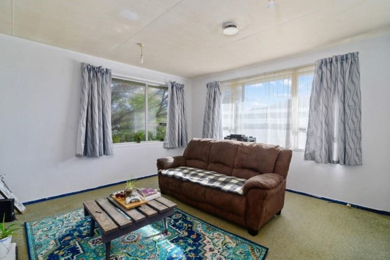 Photo of property in 27 Harold Crescent, Fordlands, Rotorua, 3015