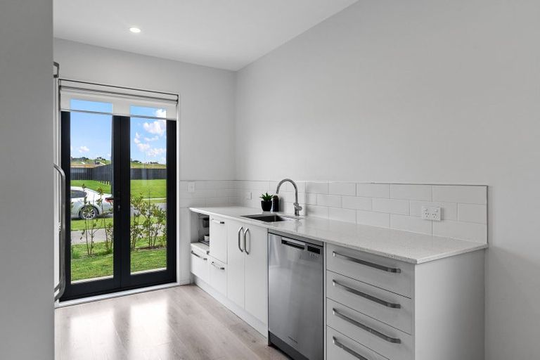 Photo of property in 64 Whites Way, Te Kauwhata, 3710