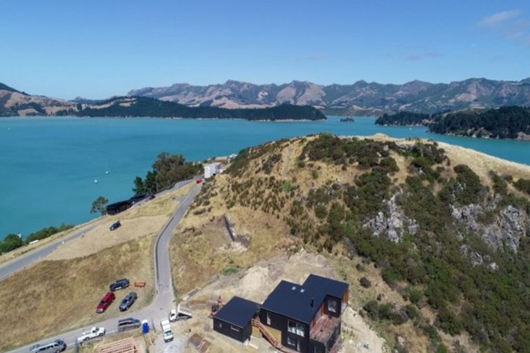 Photo of property in 2 Kaioruru Lane, Charteris Bay, Governors Bay, 8971