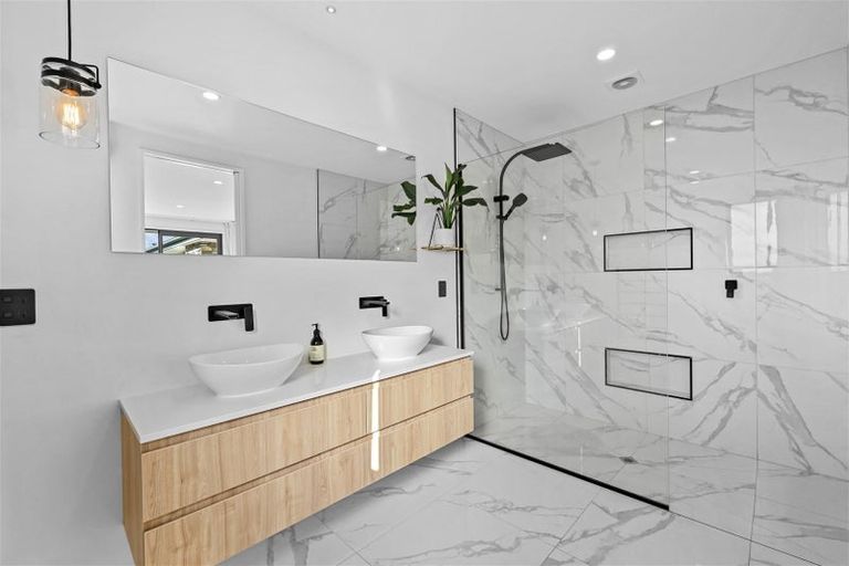 Photo of property in 5 William Deans Drive, Prebbleton, 7604