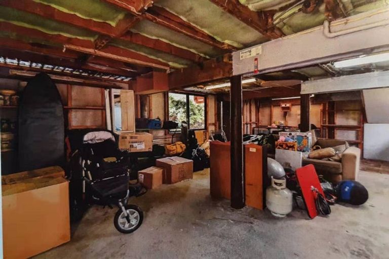 Photo of property in 15 Rata Road, Stanmore Bay, Whangaparaoa, 0932