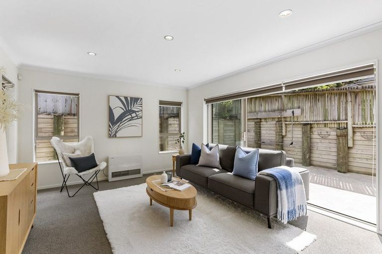 Photo of property in 36 Mauldeth Terrace, Churton Park, Wellington, 6037