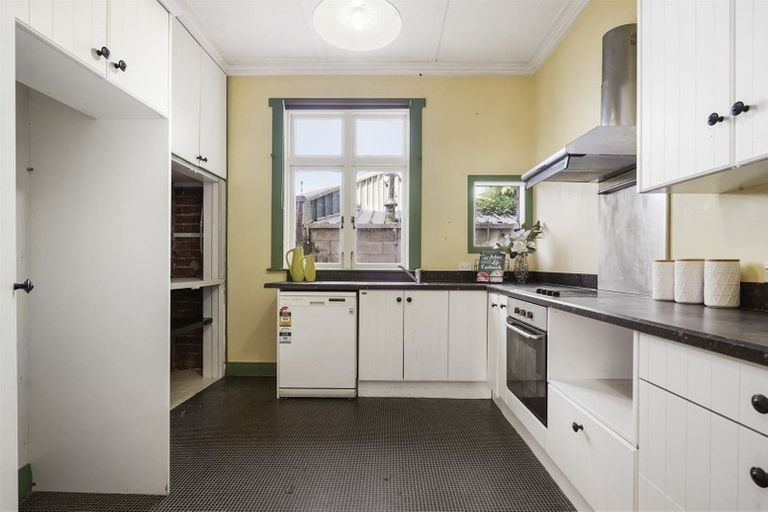 Photo of property in 177 River Road, Hamilton East, Hamilton, 3216