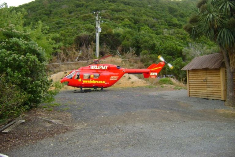 Photo of property in 43 Marina Drive, Waikawa, Picton, 7220