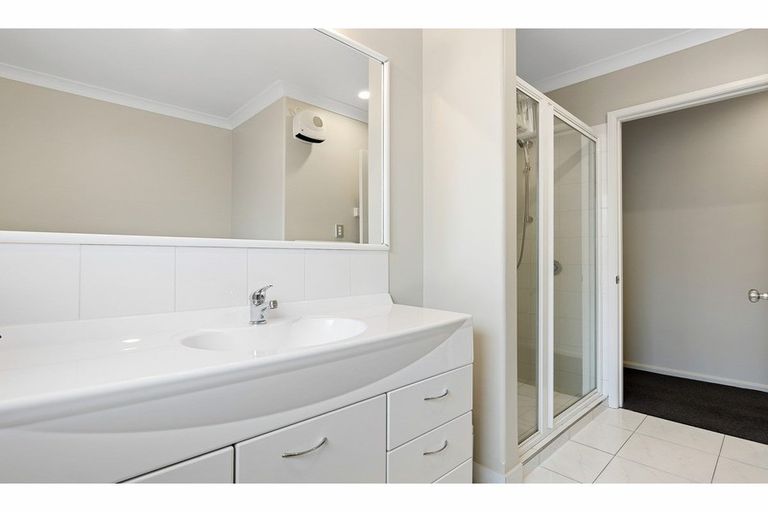 Photo of property in 10 Maurice Stanton Place, Shirley, Christchurch, 8052