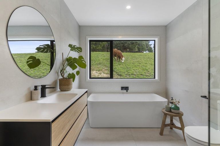 Photo of property in 25 Bayer Road, Puhoi, Silverdale, 0994