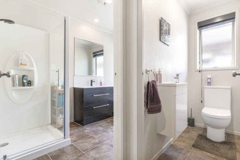 Photo of property in 99 Doncaster Drive, Papamoa Beach, Papamoa, 3118