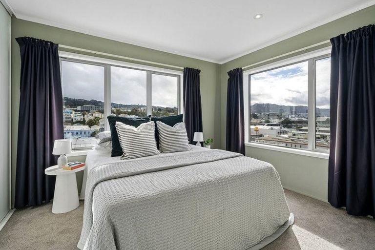 Photo of property in Grosvenor Cl, 10/6 Brown Street, Mount Cook, Wellington, 6021