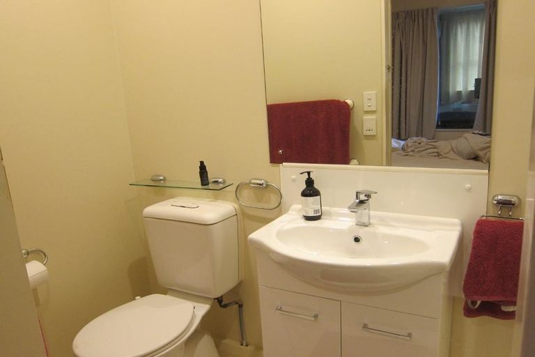 Photo of property in Regency Apartments, 5c/49 Manners Street, Te Aro, Wellington, 6011