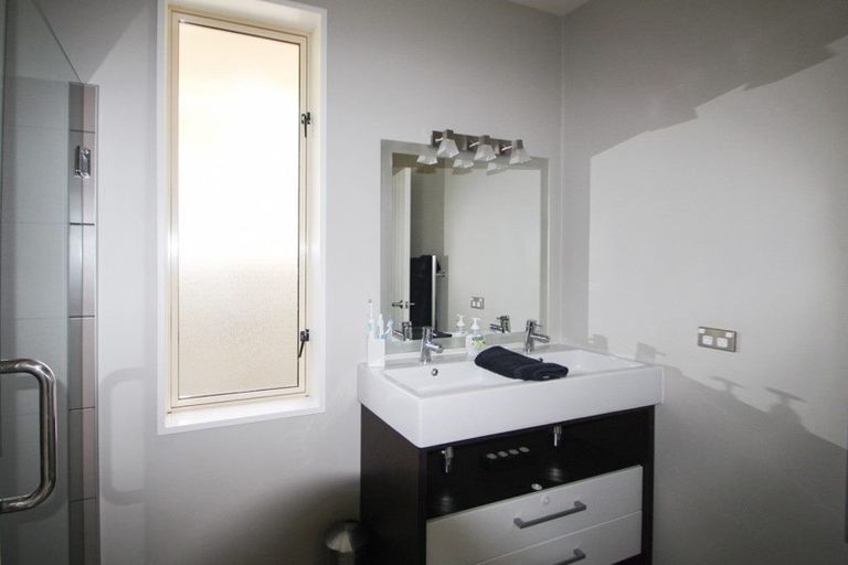 Photo of property in 39 Ashburn Street, Oamaru North, Oamaru, 9400