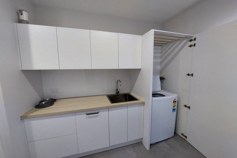 Photo of property in 307a Carrington Street, Vogeltown, New Plymouth, 4310