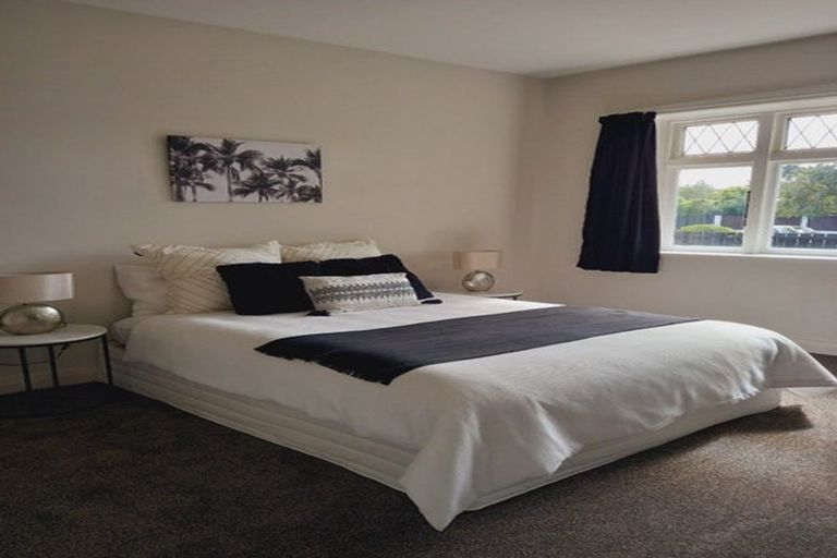 Photo of property in 17 Lansbury Avenue, Strowan, Christchurch, 8052