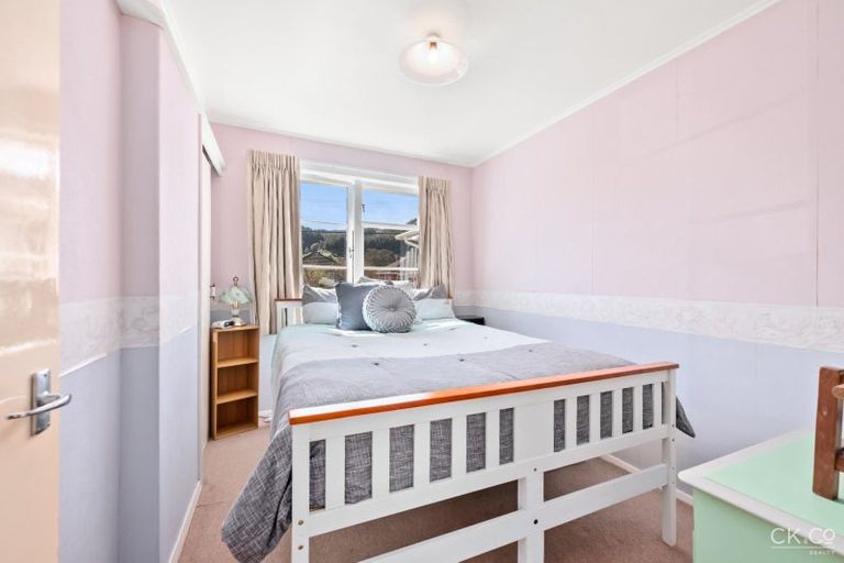 Photo of property in 53 Mcleod Street, Elderslea, Upper Hutt, 5018