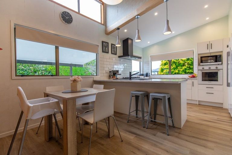 Photo of property in 16 Station Road, Puriri, Thames, 3578