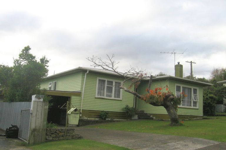 Photo of property in 7 Gawler Grove, Wainuiomata, Lower Hutt, 5014