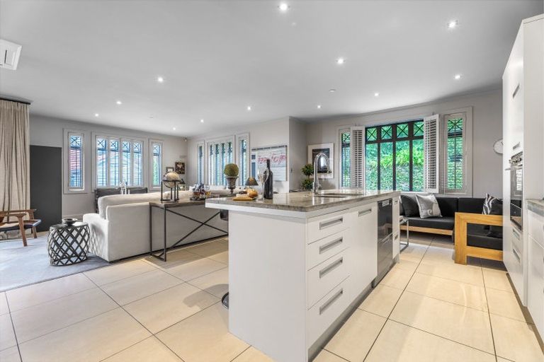 Photo of property in 1c/9 Saint Georges Bay Road, Parnell, Auckland, 1052