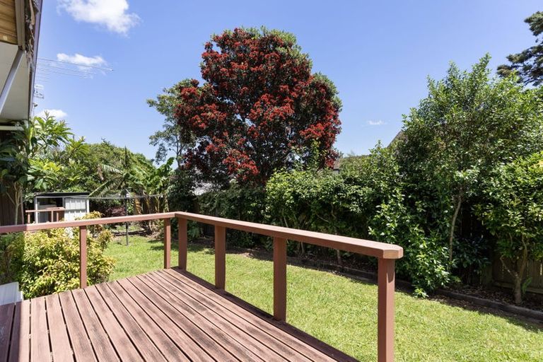 Photo of property in 2/79 Aberfeldy Avenue, Highland Park, Auckland, 2010