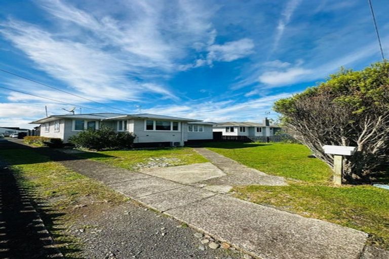 Photo of property in 1/35 Hill Crescent, Papakura, 2110