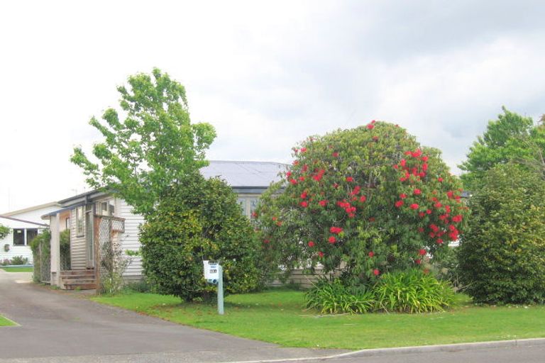 Photo of property in 48 Pemberton Crescent, Greerton, Tauranga, 3112