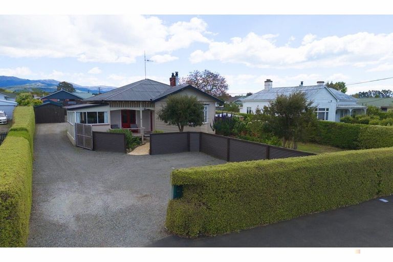 Photo of property in 64 Belt Street, Waimate, 7924