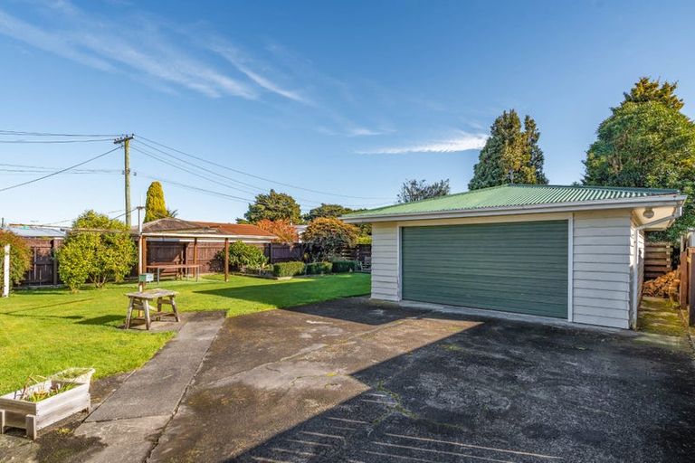 Photo of property in 27 Freyberg Street, Solway, Masterton, 5810