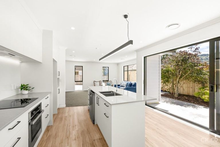 Photo of property in 54a Brentwood Street, Trentham, Upper Hutt, 5018