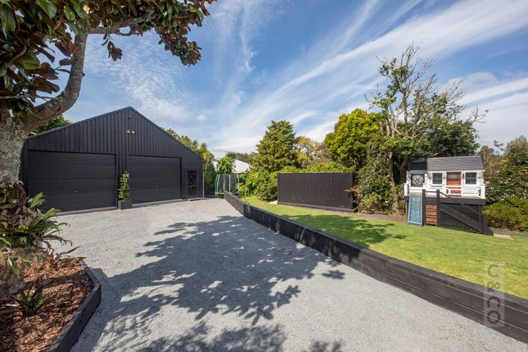 Photo of property in 5 Elliot Street, Riverhead, 0820