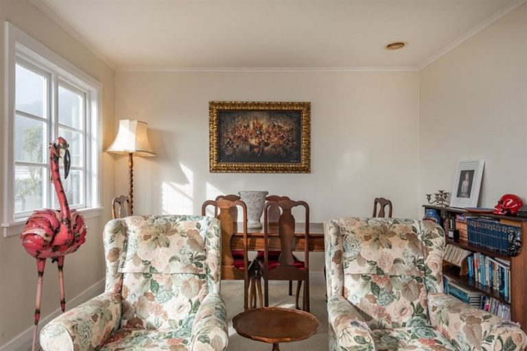 Photo of property in 30 Ponsonby Road, Karori, Wellington, 6012