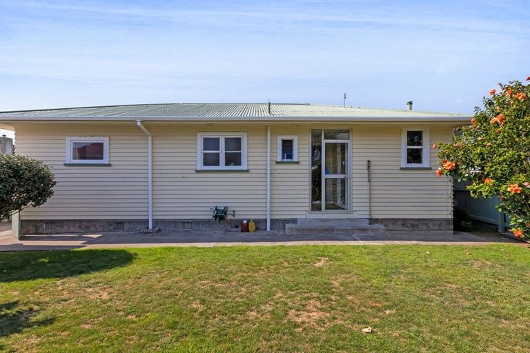 Photo of property in 3 Watene Crescent, Waitara, 4320