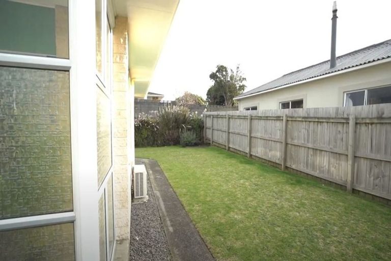 Photo of property in 3b Naumai Place, Spotswood, New Plymouth, 4310