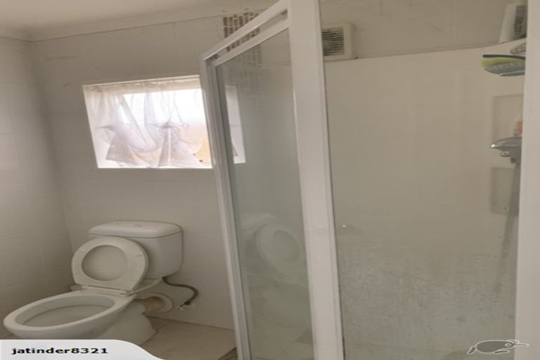 Photo of property in 14 Sesame Grove, Goodwood Heights, Auckland, 2105